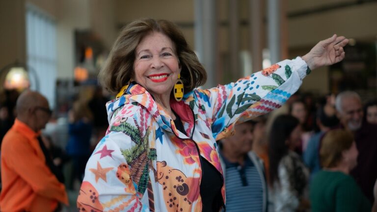 baile da helô