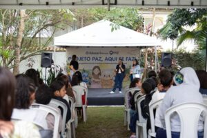 Projeto “Paz, aqui se faz!” premia estudantes vencedores do II Concurso de Contos em Itaboraí (4)