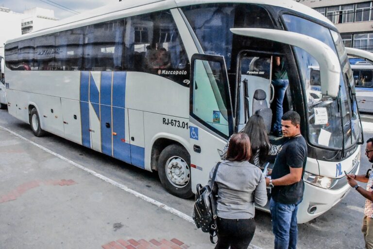 Recadastramento do Transporte Universitário começa na próxima quarta-feira (2907)