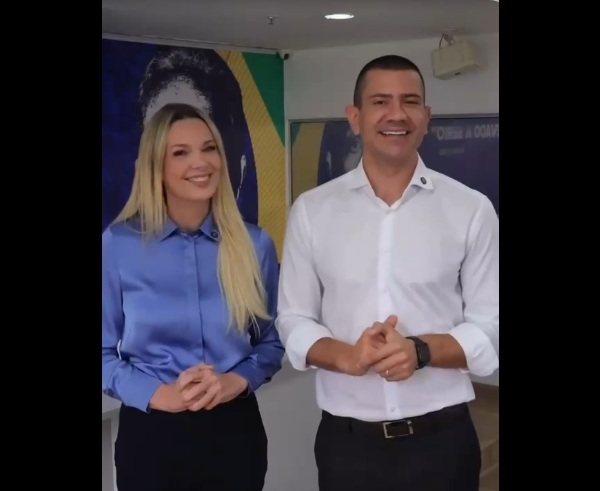 Fernanda e Douglas Ruas FotoReprodução
