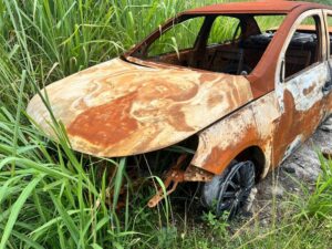 Remoção de carros abandonados das ruas de Niterói 3