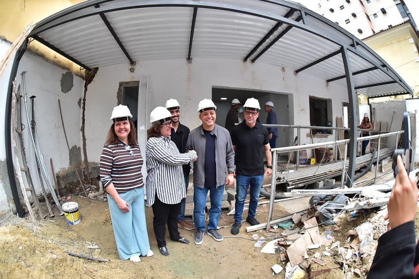 Prefeito visita obras da UBS Icaraí, que será entregue no aniversário de Niterói - Claudio Fernandes 2