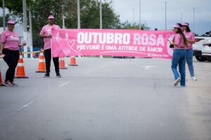 Blitz Rosa promove conscientização sobre o câncer de mama em Itaboraí (2)