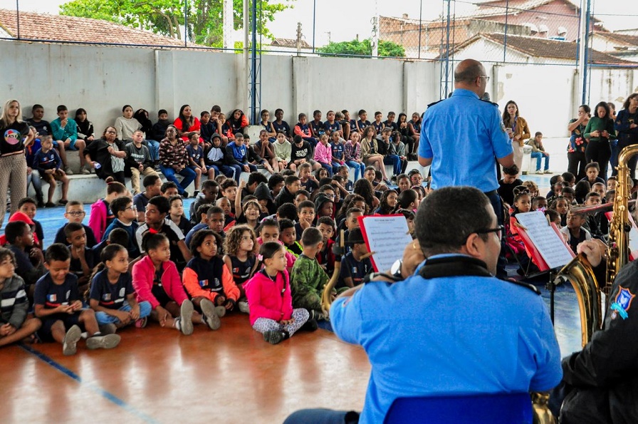 Ronda musical leva música e diversão a alunos de escola municipal (3)